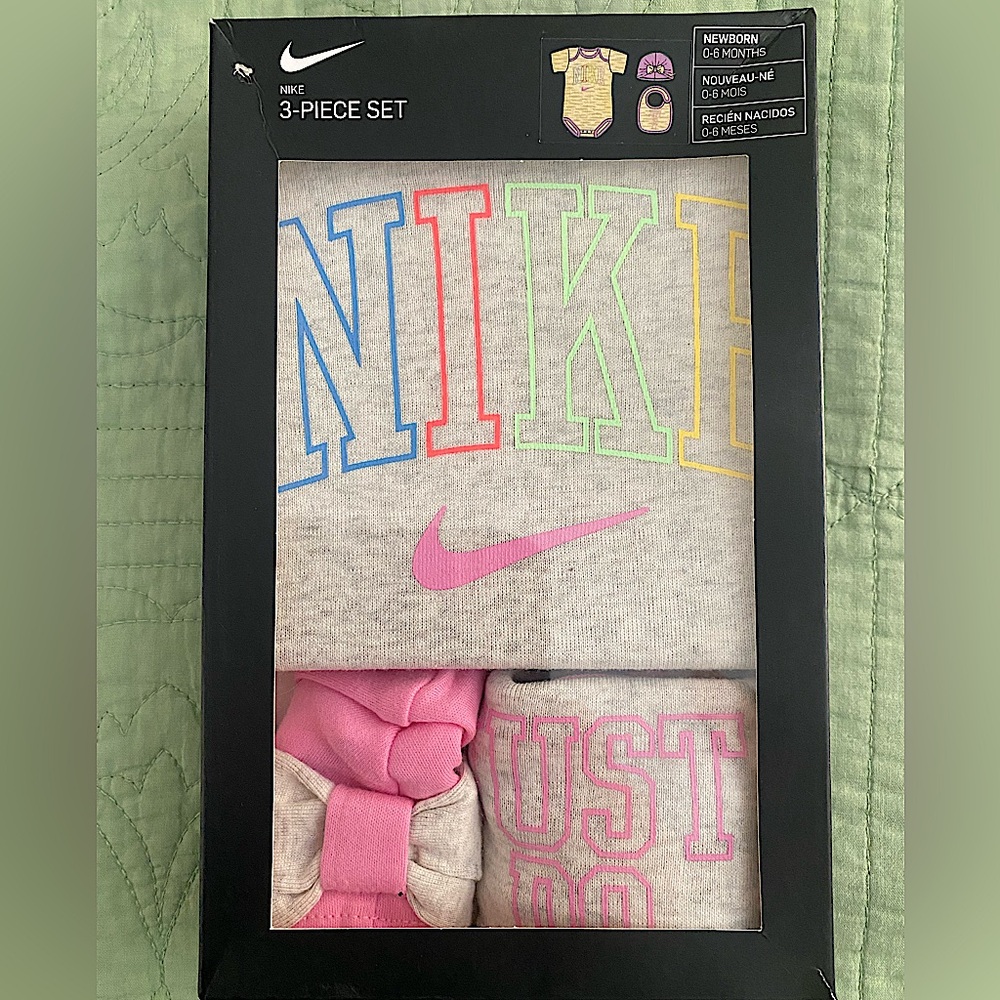 Nike baby 3 piece Set